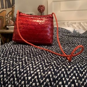 Red purse super( light ) once carrying never used